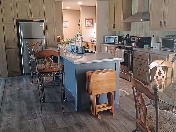 5th image of 62 Ana Ln