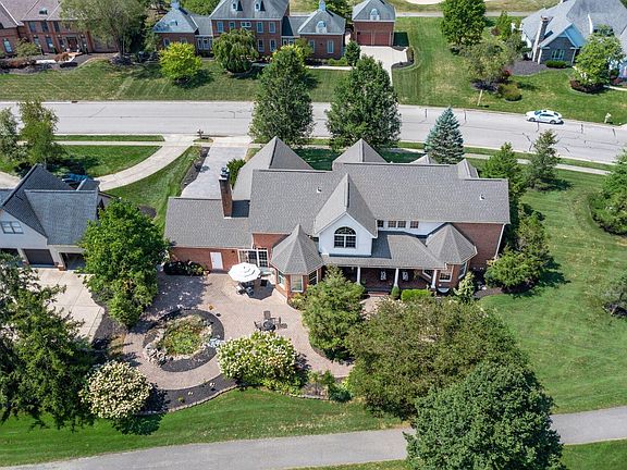 2nd image of 5631 Medallion Dr E
