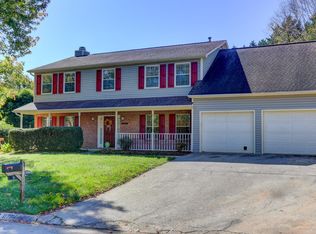 1128 Oak Haven Rd, Knoxville, TN 37932