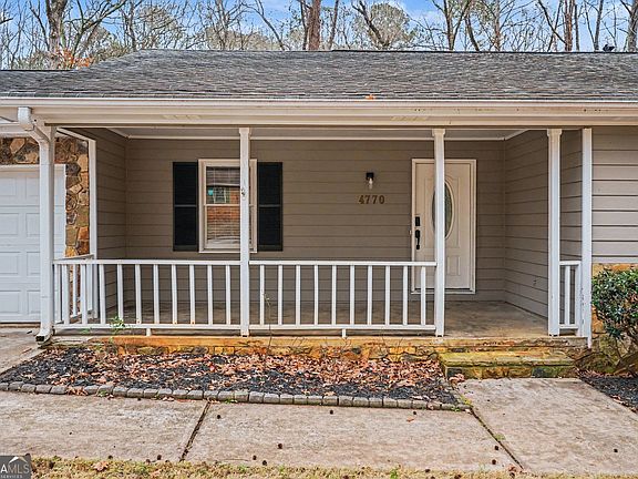 4th image of 4770 Cedar Brook Dr SE