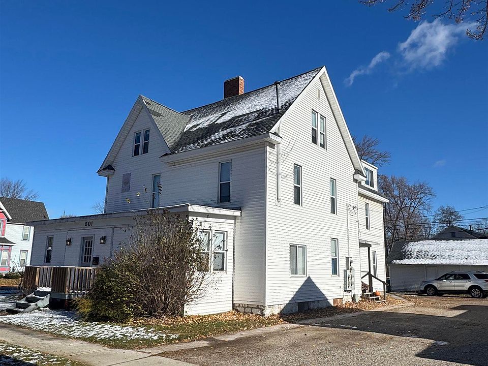 1st image of 501 S University Ave