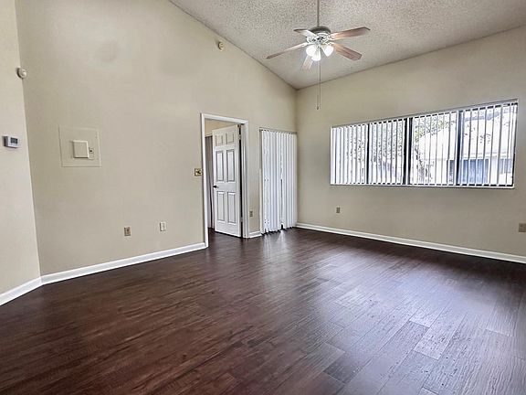 4th image of 2550 SW 18th Terrace #2118