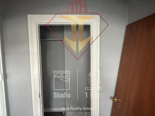 201 37th Street image 2 of 9