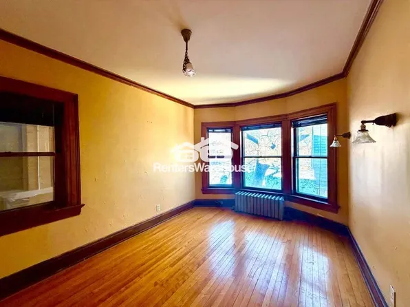 669 17th St #667, Des Moines, IA 50314