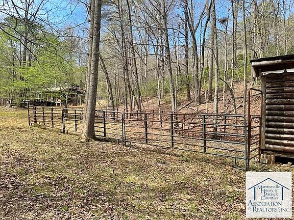 4th image of 1646 Foley Rd
