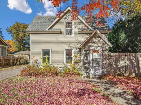 544 6th St W, Hastings, MN 55033