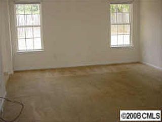 2nd image of 3013 Lynworth Pl