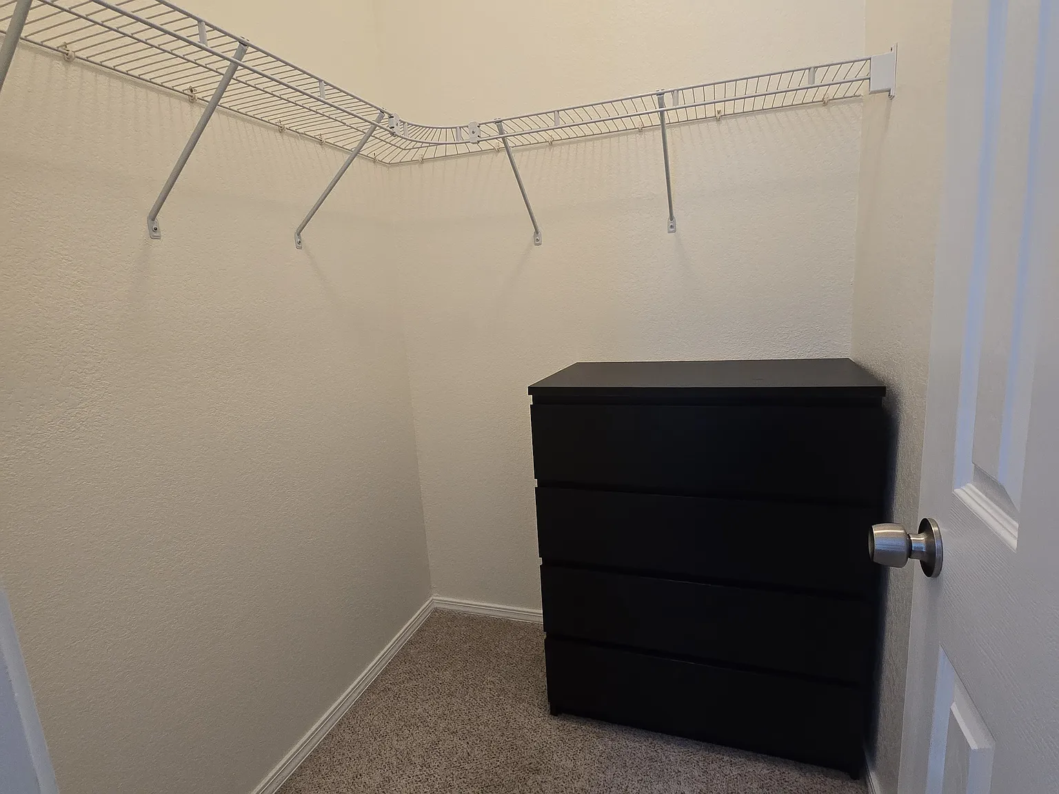 Furnished Room Rentals Available Near UT Medical Center San Antonio — Photo 2