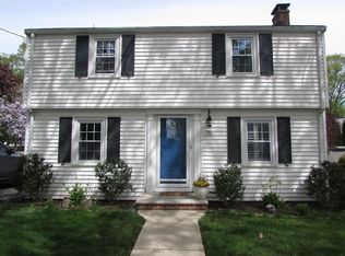 70 Andrews Rd, Quincy, MA 02170