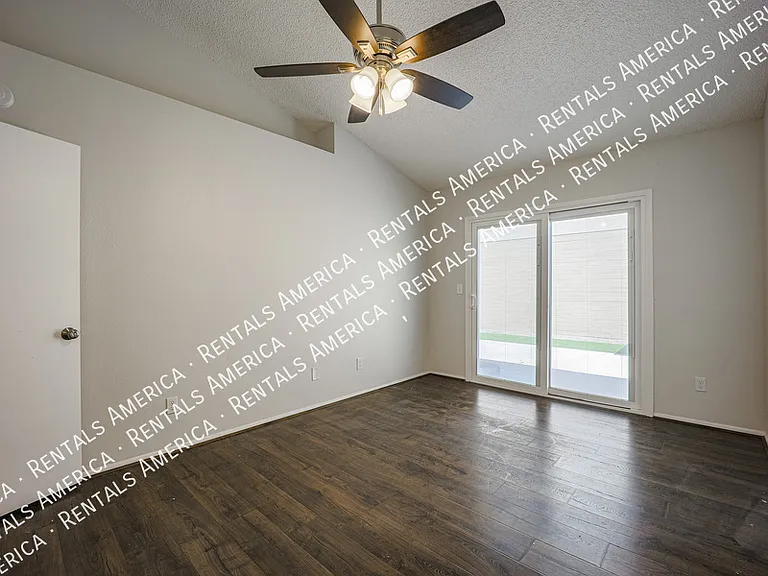 1055 N Recker Rd #1018 — Photo 15