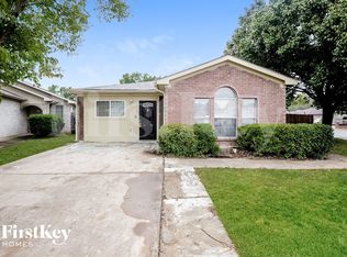 2613 Winding Rd, Fort Worth, TX 76133