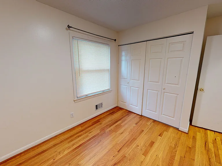 707 Dorsey Way — Photo 8
