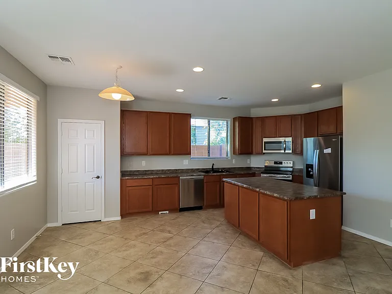 4027 W Valley View Dr — Photo 6