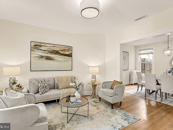 5th image of 814 K St NE