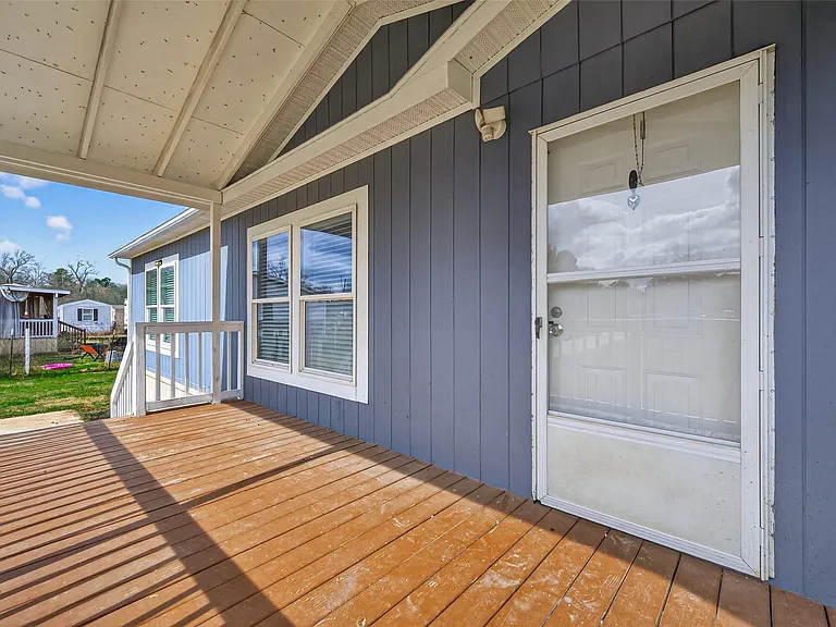 15933 W Relza Dr — Photo 9
