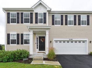 3146 Kyra Ln, Elgin, IL 60124