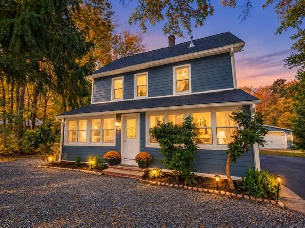 686 Meyersville Rd, Long Hill Twp., NJ 07933