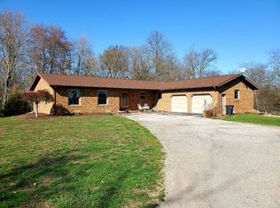 4086 N Ridge Rd, Noble, IL 62868
