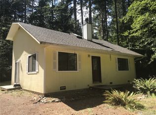 11017 Cascade Pl, Anderson Island, WA 98303