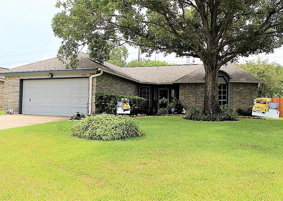 1st image of 15023 Yorktown Colony Dr
