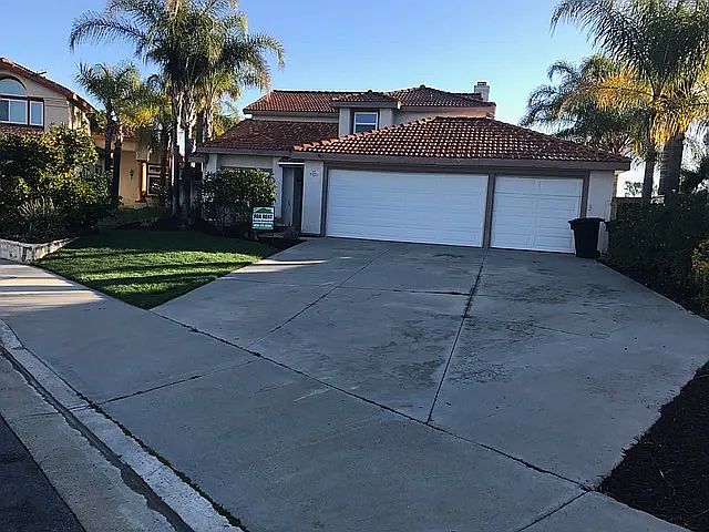 1st image of 40050 Holden Cir