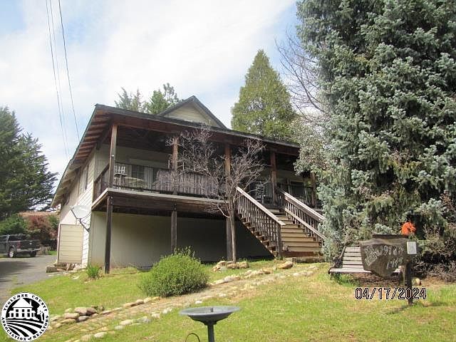 1st image of 19760 Pleasant View Dr