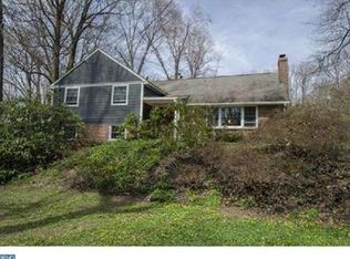 631 Upper Weadley Rd, Strafford, PA 19087