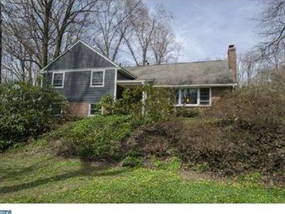 631 Upper Weadley Rd, Strafford, PA, 19087