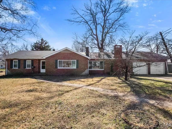 7304 Northern Dr, Belleville, IL 62223