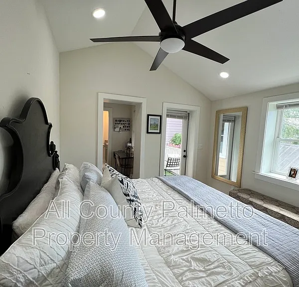 278 Ashley Ave — Photo 8