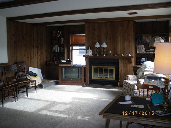 3rd image of 2113 Bell Ave