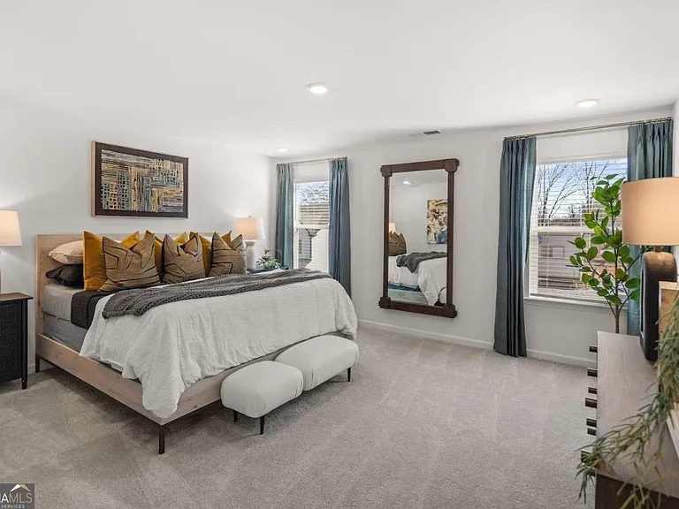 155 Star Ct — Photo 3