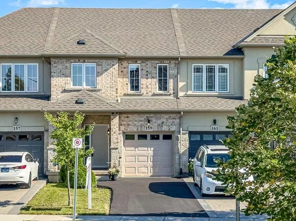 159 Highgate Hts, Stoney Creek, ON L8J 0C3