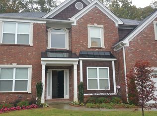 1049 Simonton Glen Dr, Lawrenceville, GA 30045