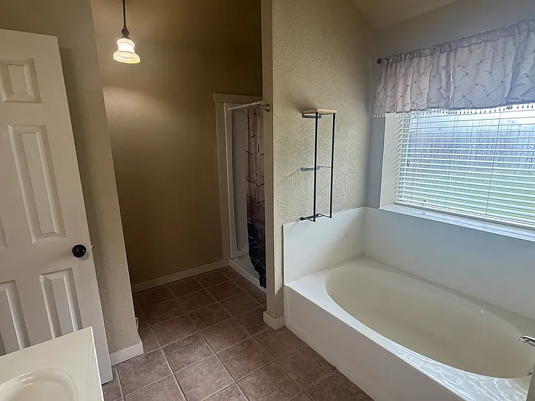 720 Night Hawk Dr — Photo 32