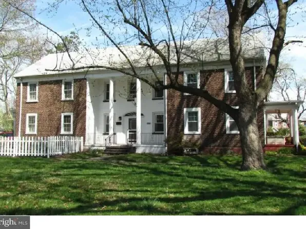 3018 Congress Rd, Camden, NJ 08104