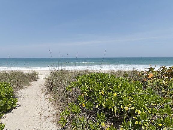 4th image of 9327 Highway A1a