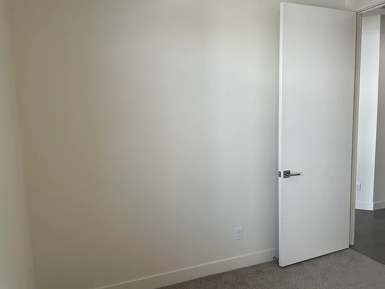 4444 N 25th St #31 — Photo 37