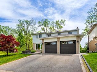 535 Broadgreen St, Pickering, ON L1W3E8