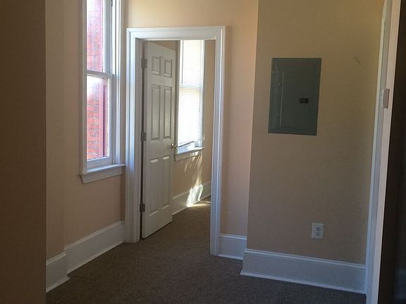 4th image of 1629 Saint Paul St APT 3