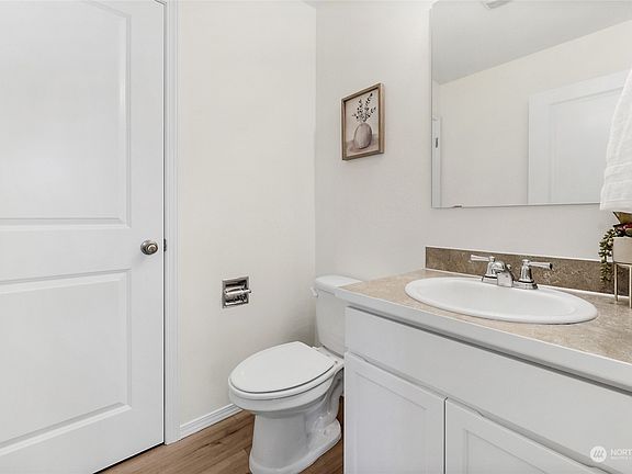 5th image of 28703 75th Drive NW