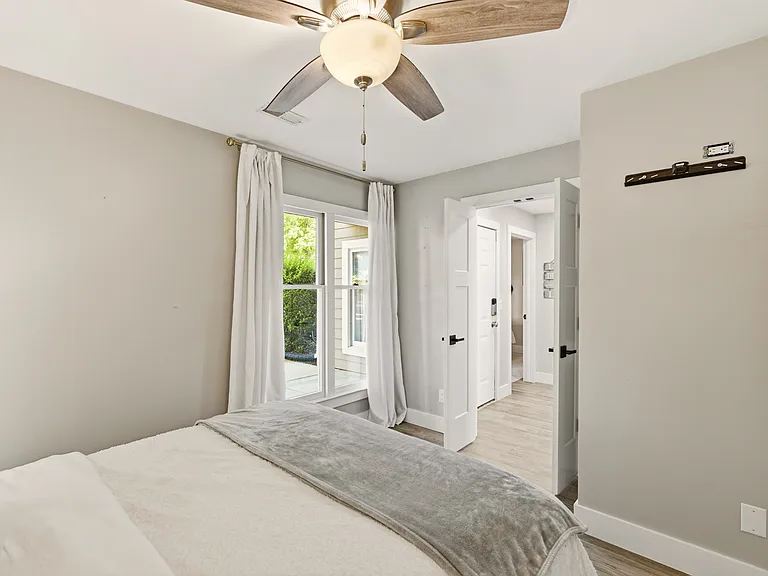 18591 Vineyard Point Ln — Photo 14