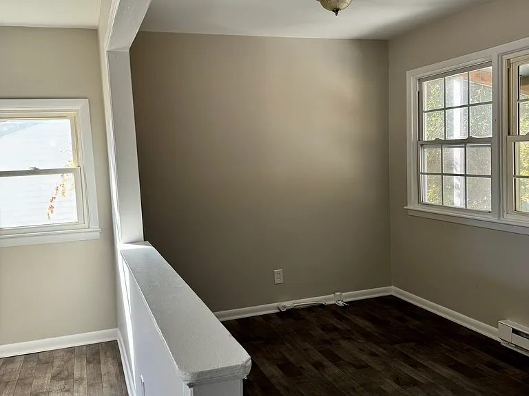 1408 Town St — Photo 11
