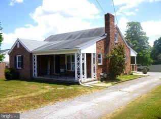 120 E Chestnut St, Red Lion, PA 17356