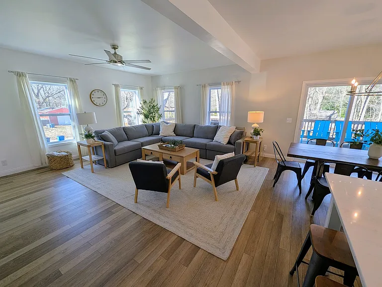 207 Twilight Dr — Photo 7