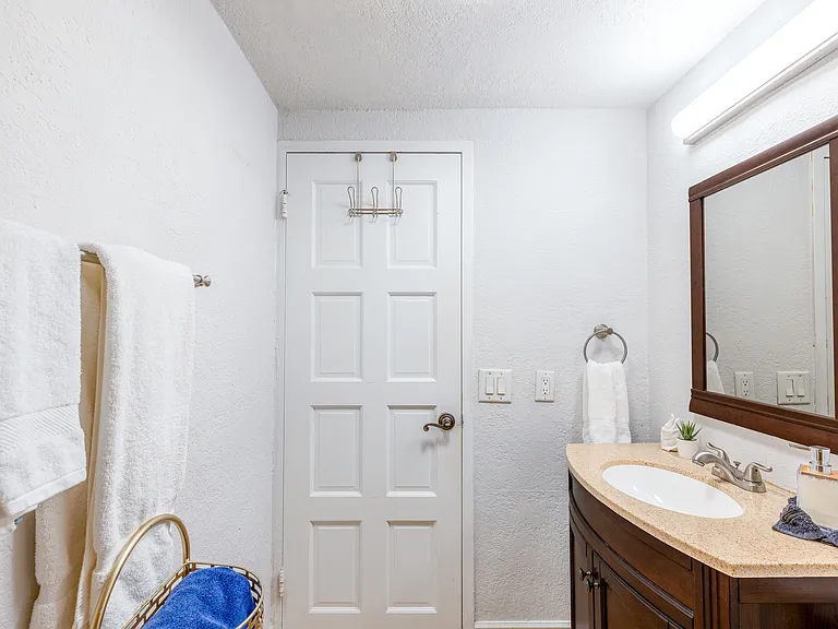 Galt Ocean Dr — Photo 10