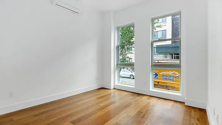 Rented by Nooklyn NYC LLC | media 28