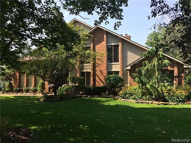1st image of 3438 Winterberry Dr