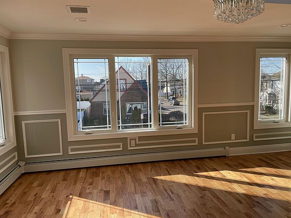 3rd image of 62 Monroe St Floor 2