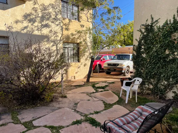 Updated 1 Bedroom Apartment in Classic Downtown / Country Club Complex, 1312 Silver Ave SW #B, Albuquerque, NM 87102